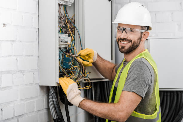 Electrical Outlet Repair in Bellair Meadowbrook Terrace, FL